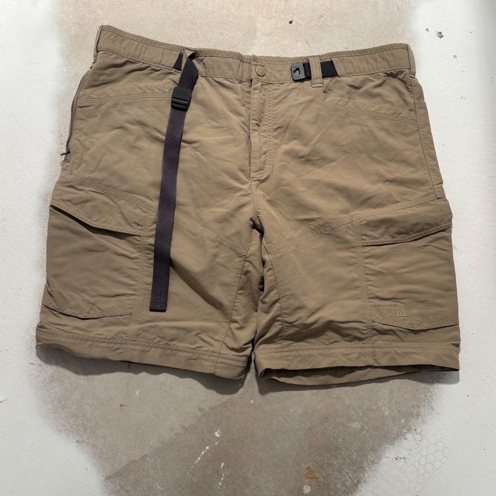 The North Face Mens Paramount Cargo Shorts Khaki Tan Hiking XXL